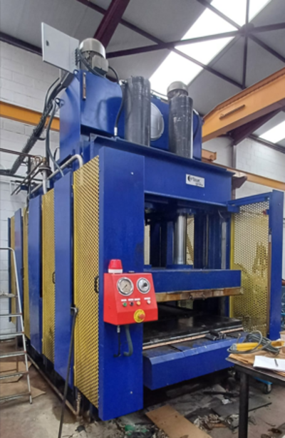 Prensa de vulcanizado